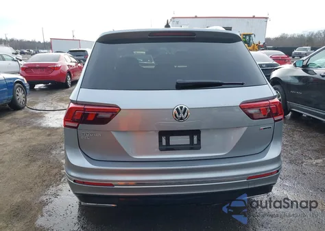 2021 Volkswagen Tiguan 2.0T Sel Premium R-Line z USA, uszkodzony, nr VIN 3VV4B7AX6MM151901